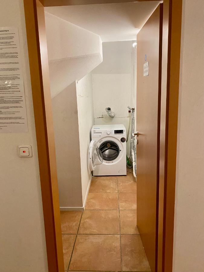 Komfortables Doppelzimmer In Kehl Goldscheuer - 1A Guesthouse 외부 사진