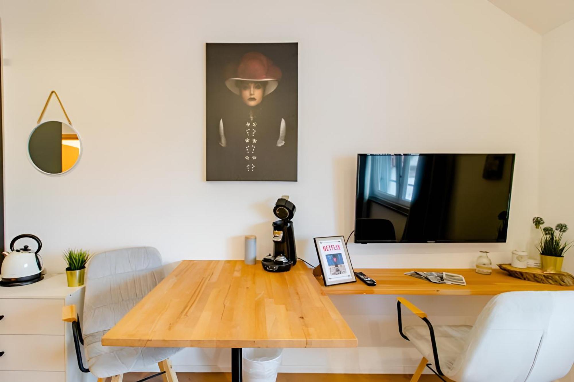 Komfortables Doppelzimmer In Kehl Goldscheuer - 1A Guesthouse 외부 사진